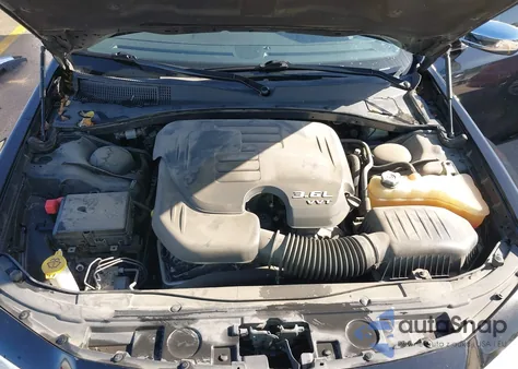 2017 Chrysler 300C from USA, damaged, VIN 2C3CCAEGXHH596519